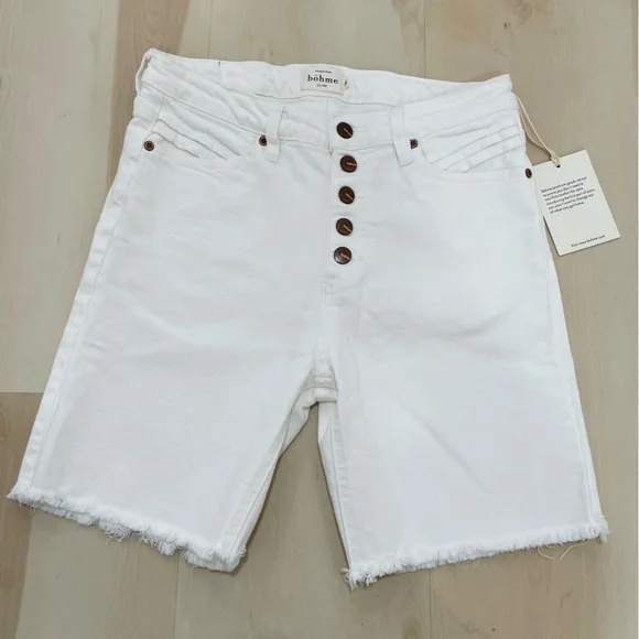 NWT Bohme Carmen Button White Bermuda Shorts Stretch Women's 29 Raw High Rise - Picture 3 of 15